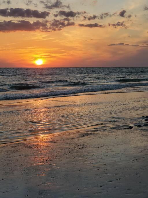 Seaside Serendipity Clearwater Beach Exterior foto